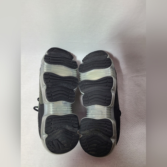 Sketchers air shoes- Mens size 6 - Picture 5 of 8